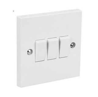 Picture of Elec 10A light switch triple - two way